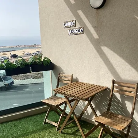 Bruno Con Vistas Al Mar, Primera Linea De Playa Apartment