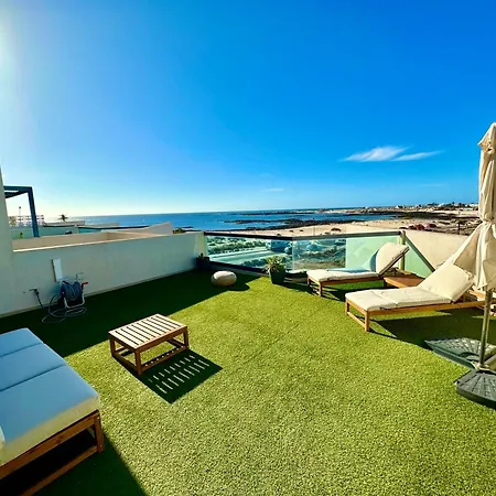 Bruno Con Vistas Al Mar, Primera Linea De Playa Apartment *